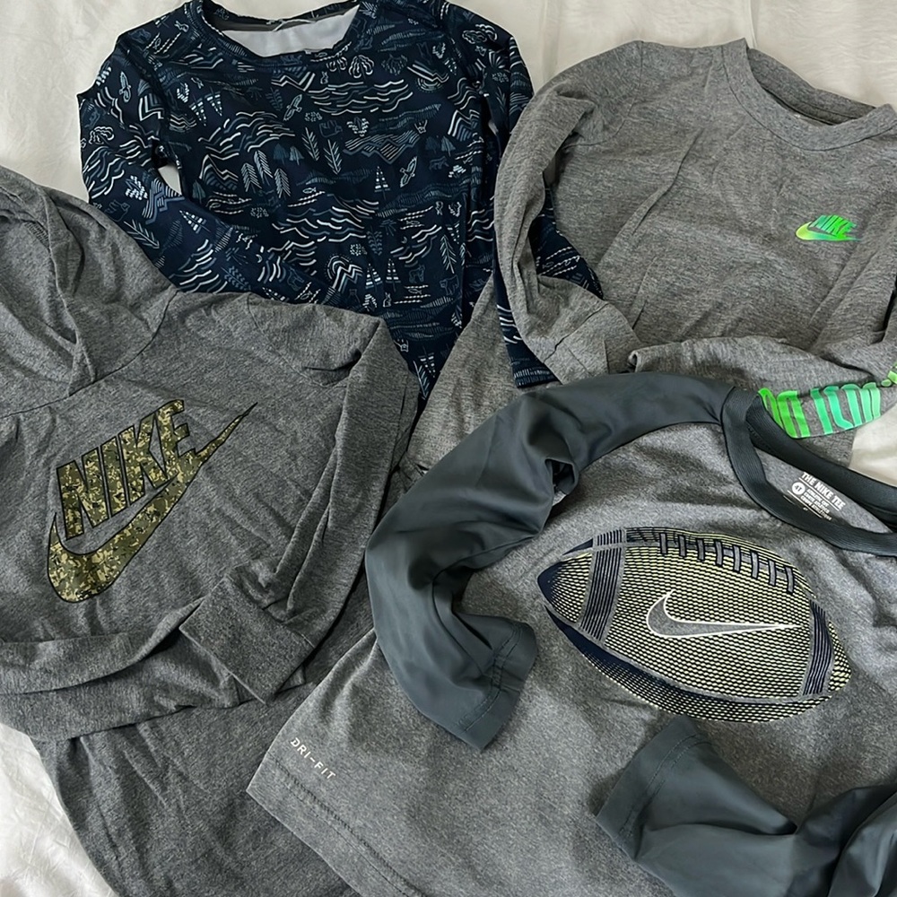 Toddler boys 4 long sleeve lot